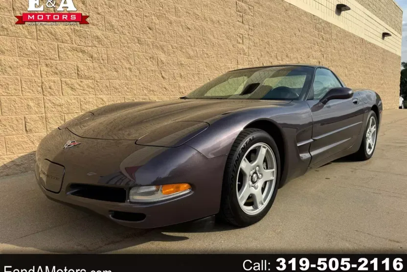 1998 Chevrolet Corvette photo 1