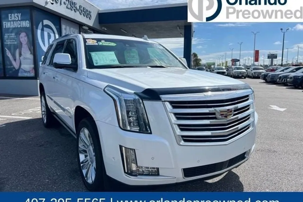 2019 Cadillac Escalade Platinum Sport photo 1