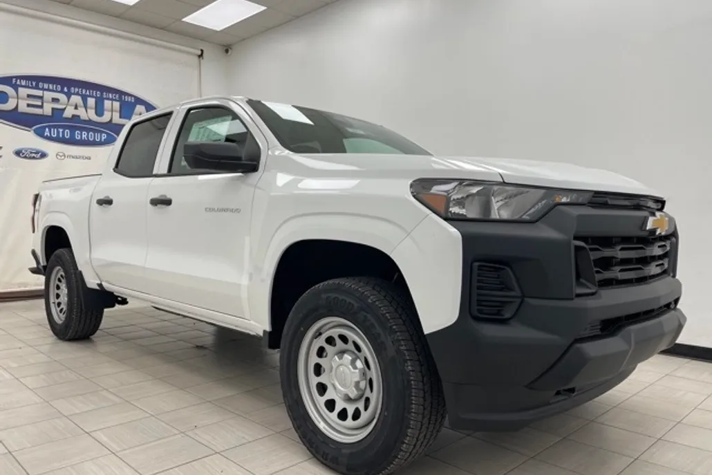 2026 Chevrolet Colorado Work Truck photo 1