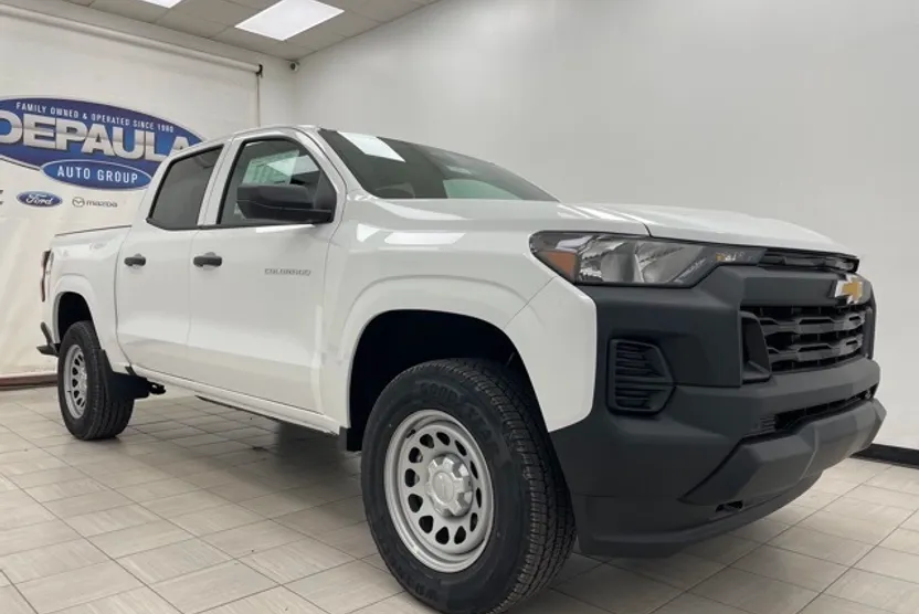 2026 Chevrolet Colorado Work Truck photo 1
