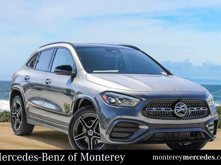 2026 Mercedes Benz GLA 250 4MATIC photo 1