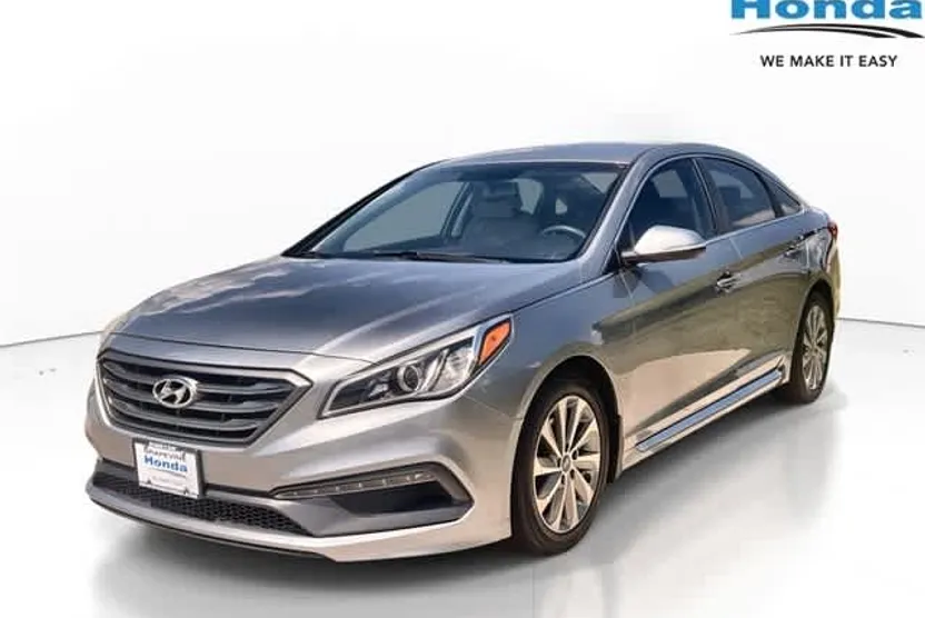 2016 Hyundai Sonata Sport photo 1