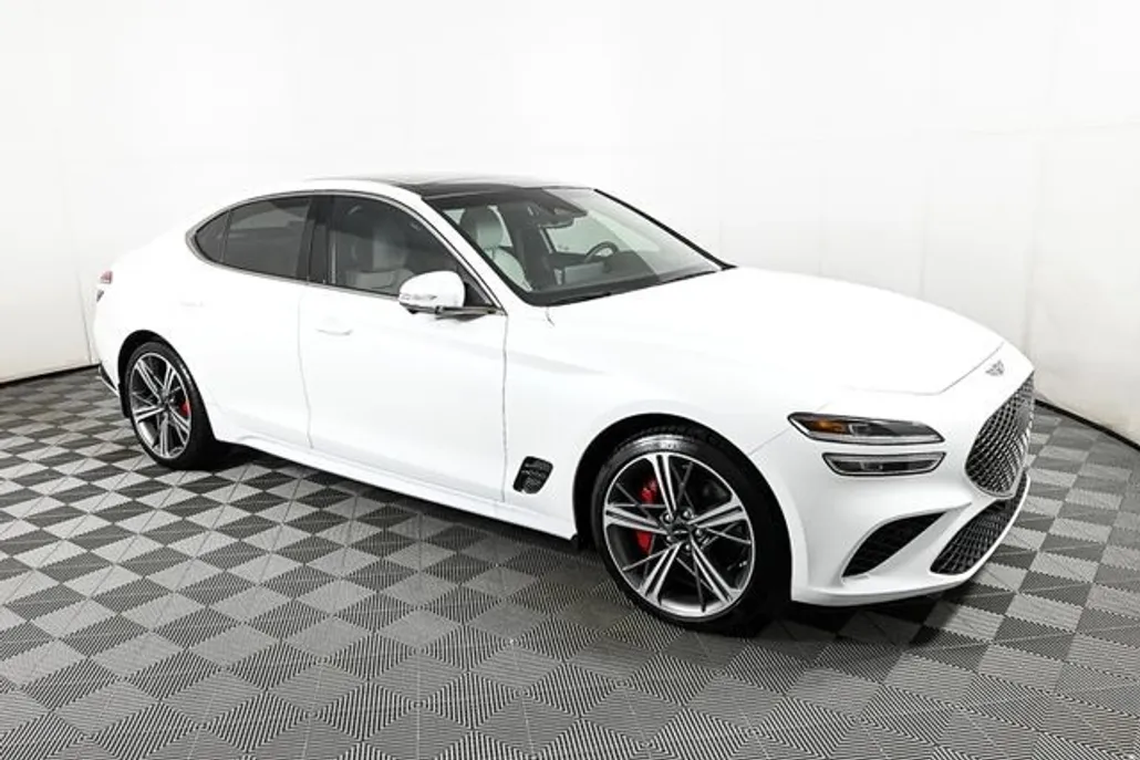2025 Genesis G70 3.3T Sport Advanced photo 1