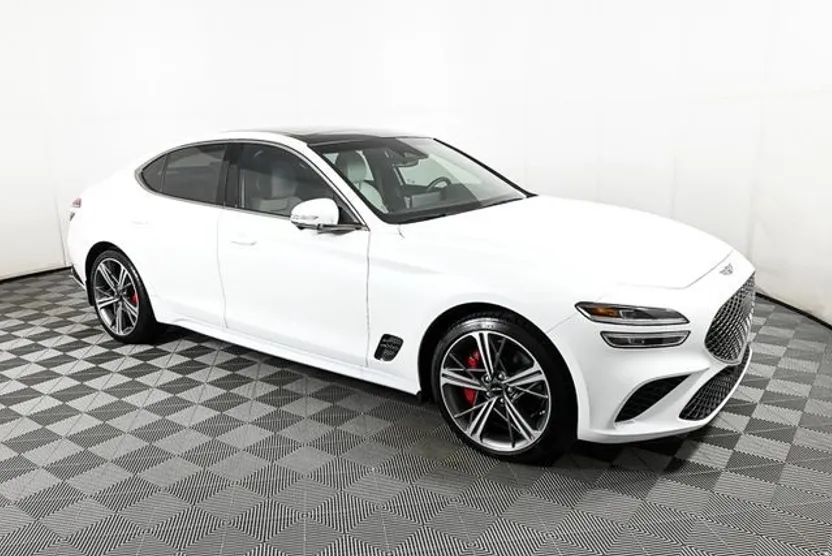 2025 Genesis G70 3.3T Sport Prestige photo 1