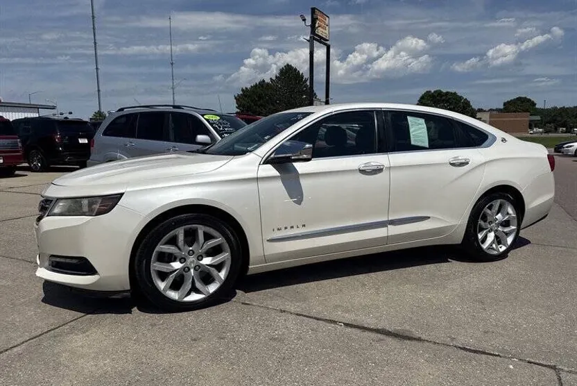 2014 Chevrolet Impala LTZ photo 1