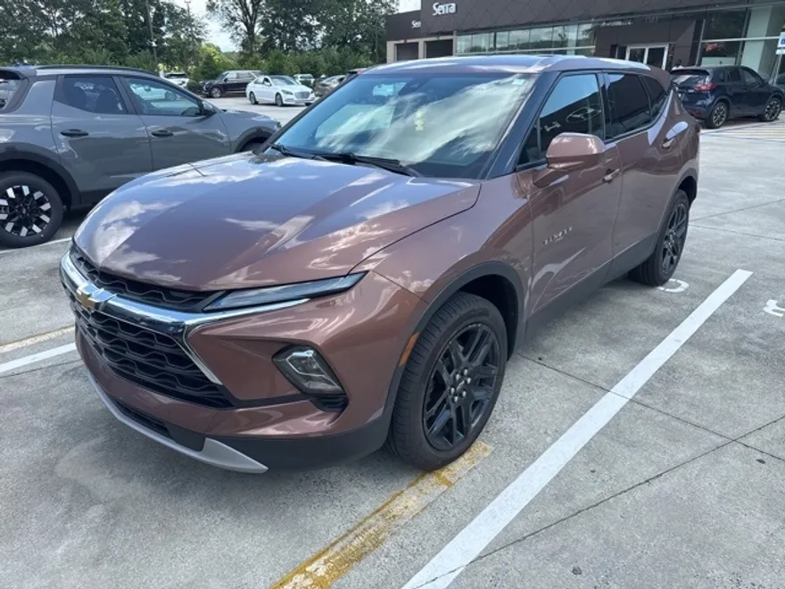 2023 Chevrolet Blazer 2LT photo 1