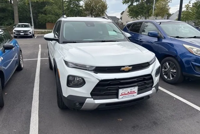 2023 Chevrolet Trailblazer LT photo 1