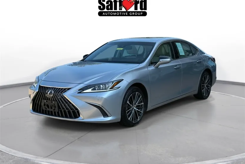 2022 Lexus ES 250 photo 1