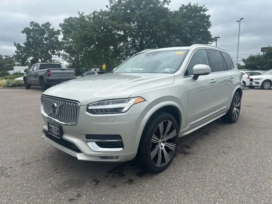 2022 Volvo XC90 T6 Inscription photo 1