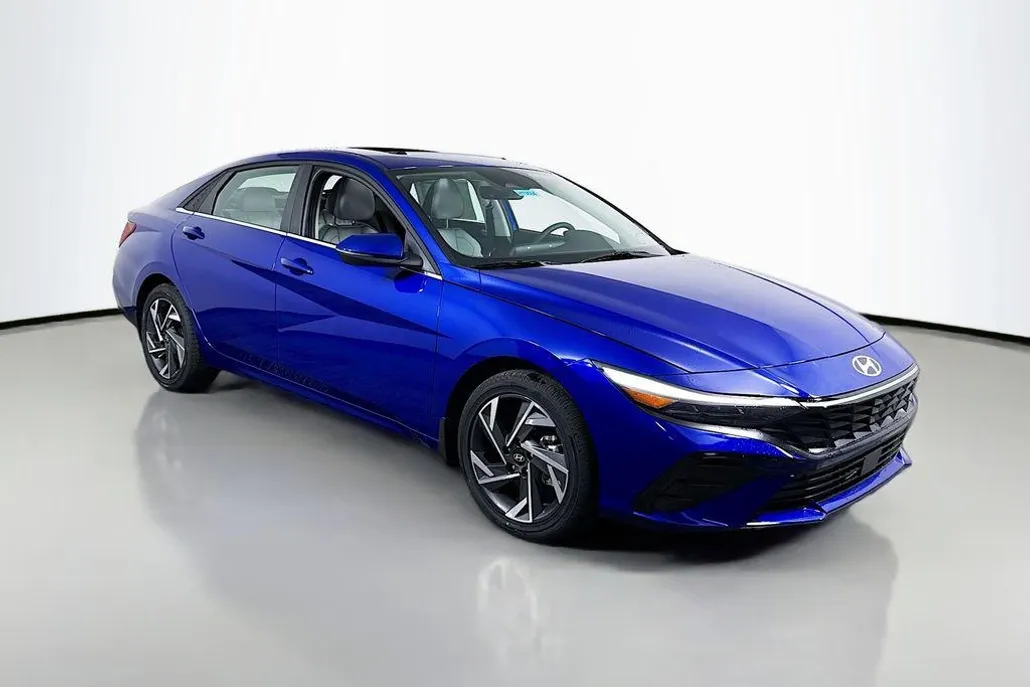 2025 Hyundai Elantra Hybrid Limited photo 1