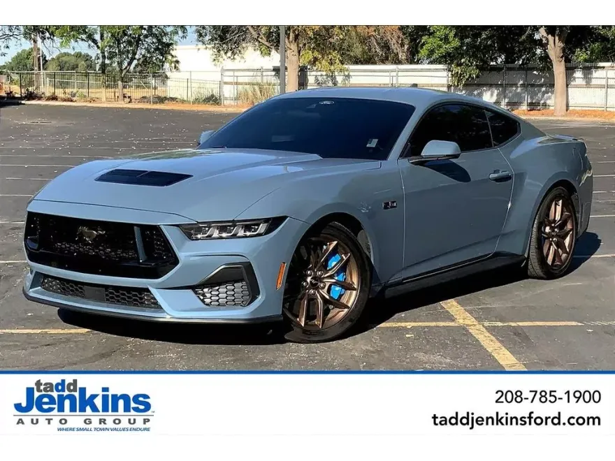 2024 Ford Mustang GT Premium photo 1