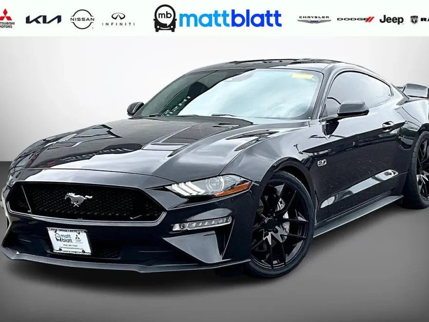 2022 Ford Mustang GT Premium photo 1