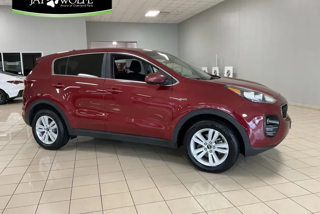 2017 Kia Sportage LX photo 1