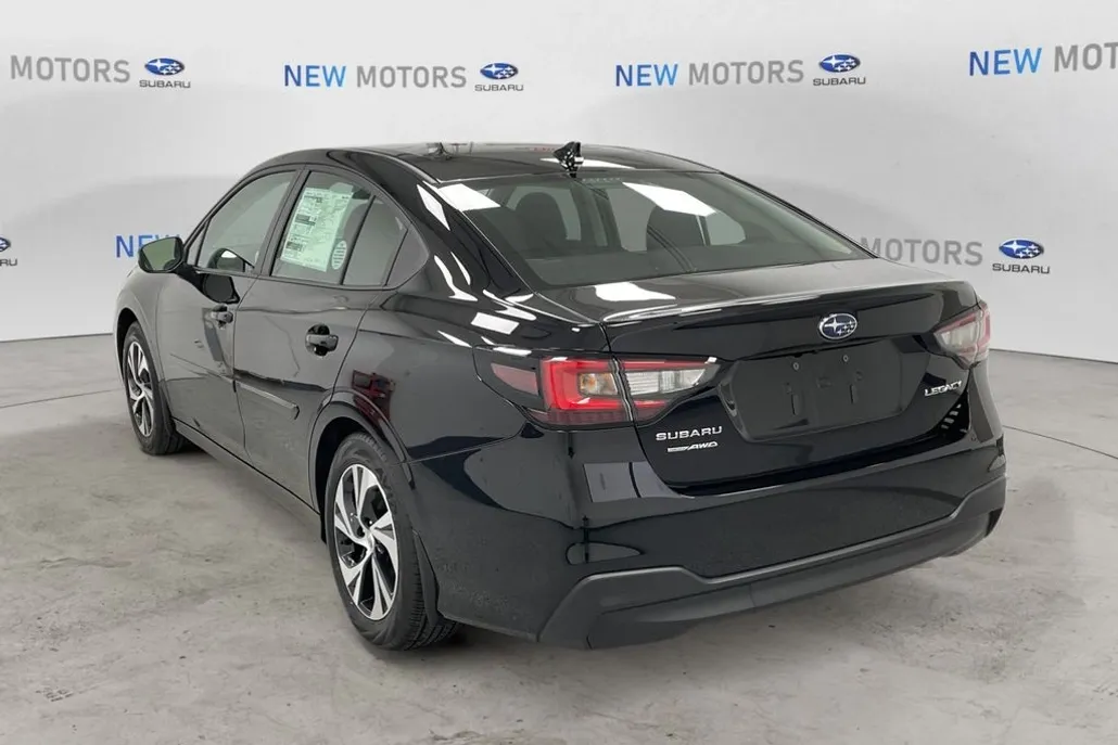 2025 Subaru Legacy Premium photo 1