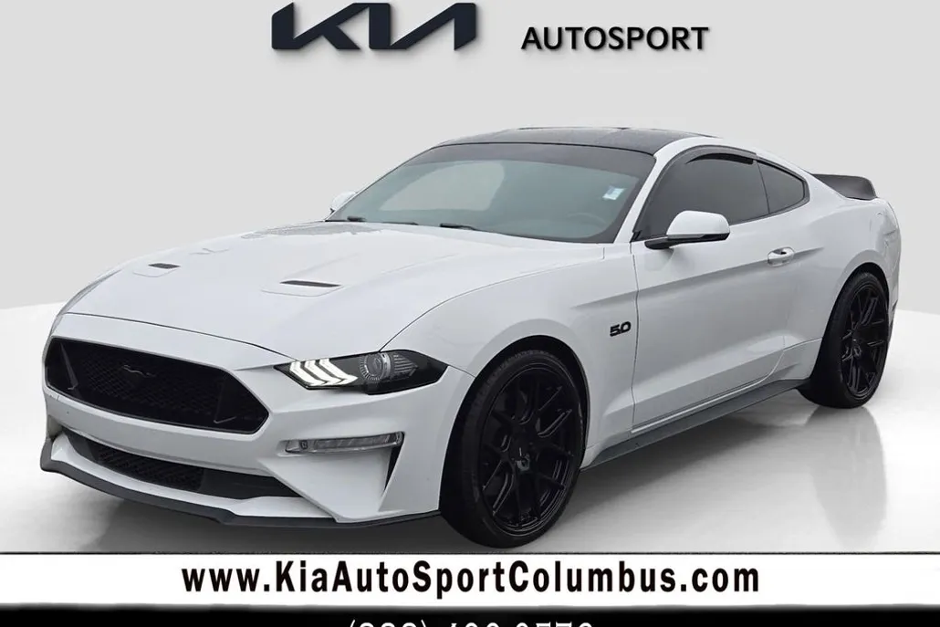 2020 Ford Mustang GT Premium photo 1