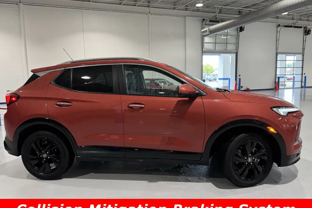 2024 Buick Encore GX Sport Touring photo 1