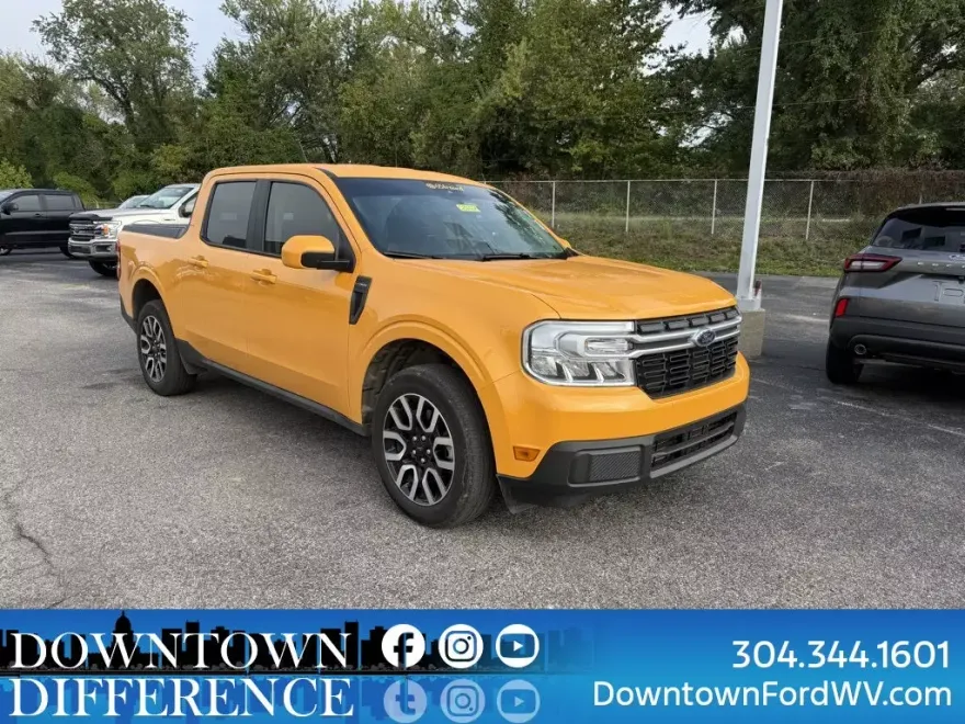 2023 Ford Maverick XLT Lariat photo 1