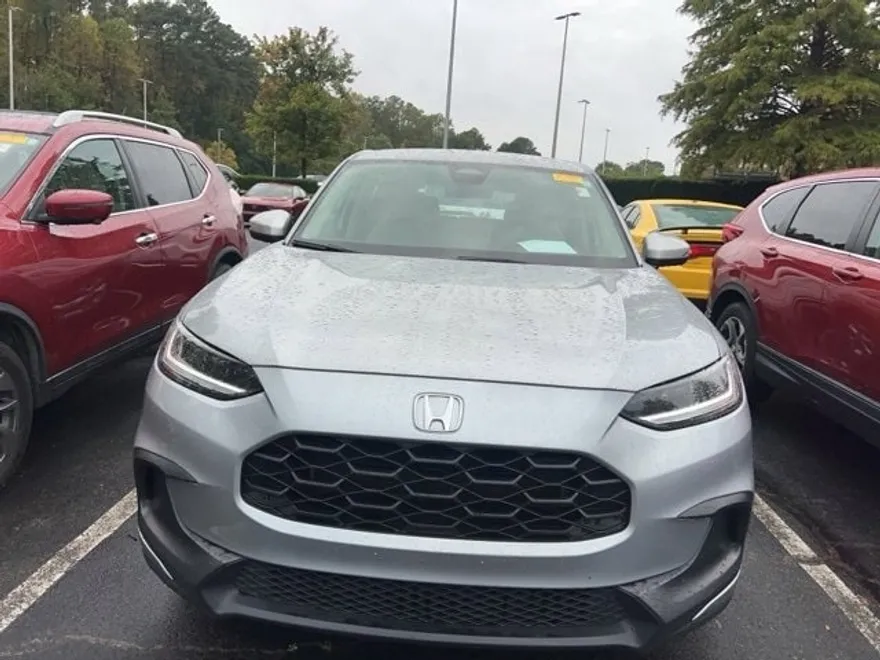 2023 Honda HR-V LX photo 1