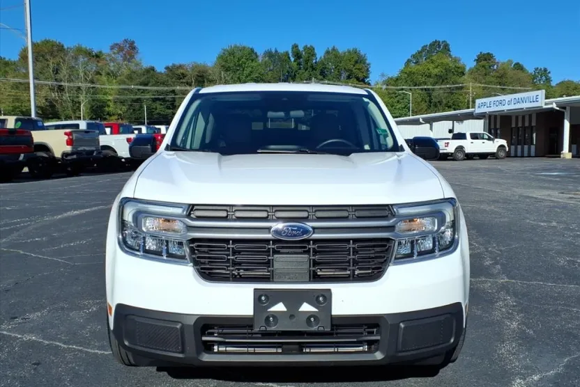 2024 Ford Maverick Lariat photo 1