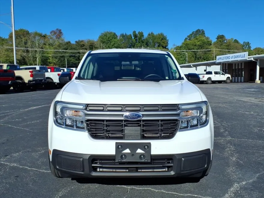 2024 Ford Maverick Lariat photo 1