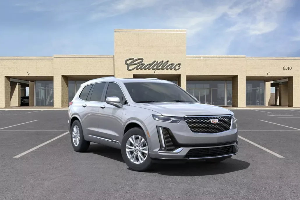 2025 Cadillac XT6 Luxury photo 1