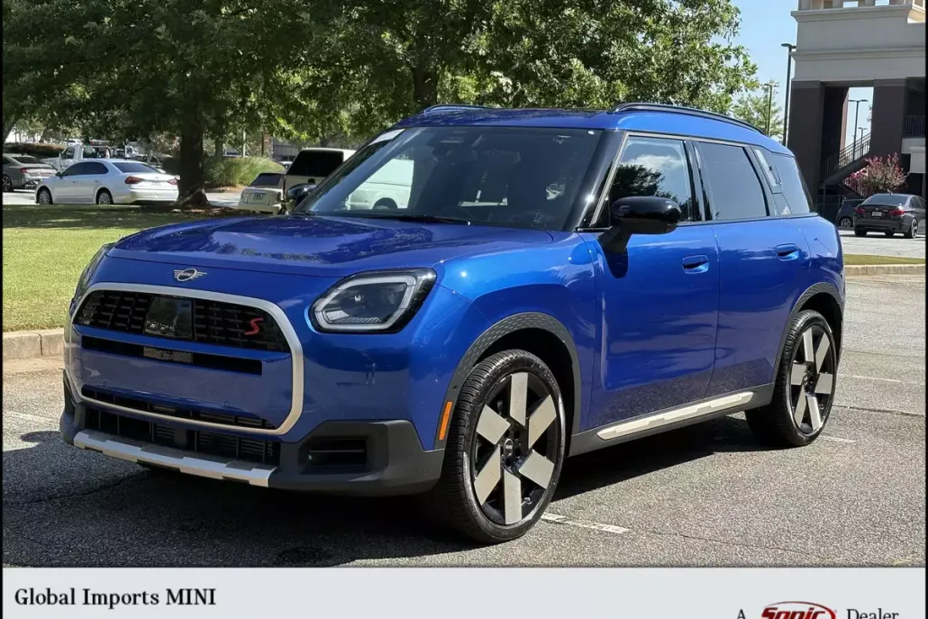 2025 Mini Countryman S photo 1