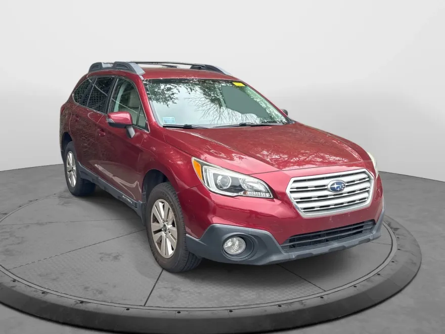 2015 Subaru Outback 2.5i Premium photo 1