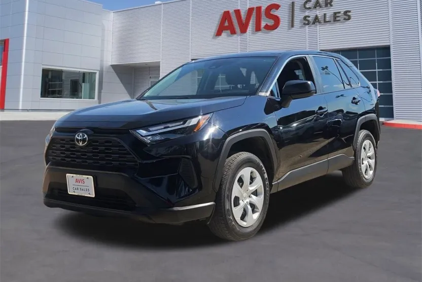 2025 Toyota RAV4 LE photo 1