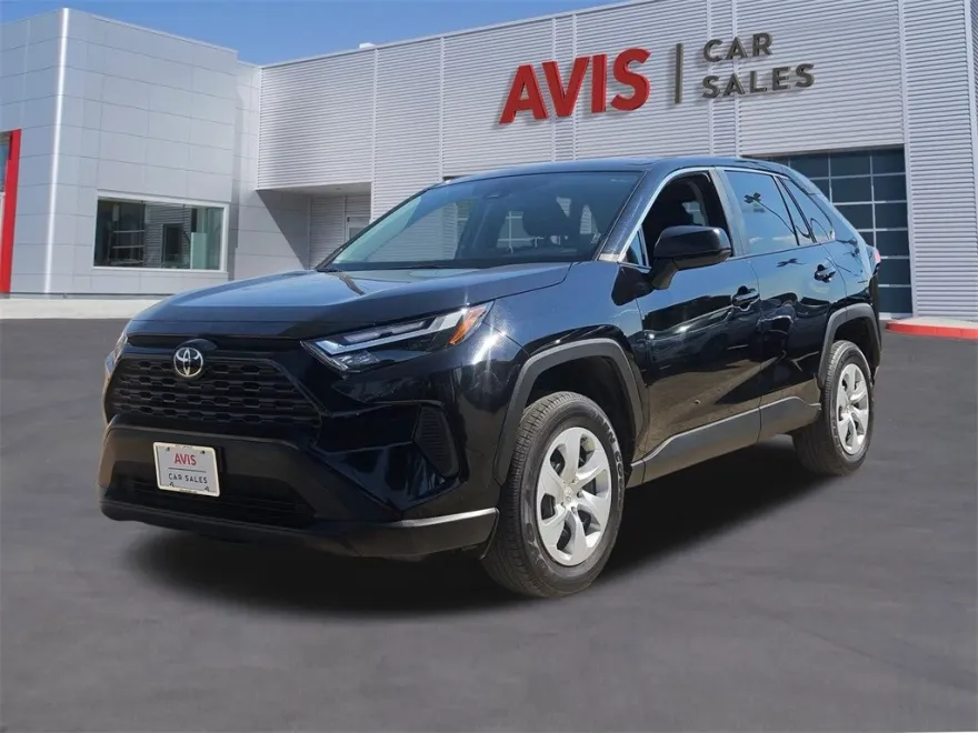2025 Toyota RAV4 LE photo 1