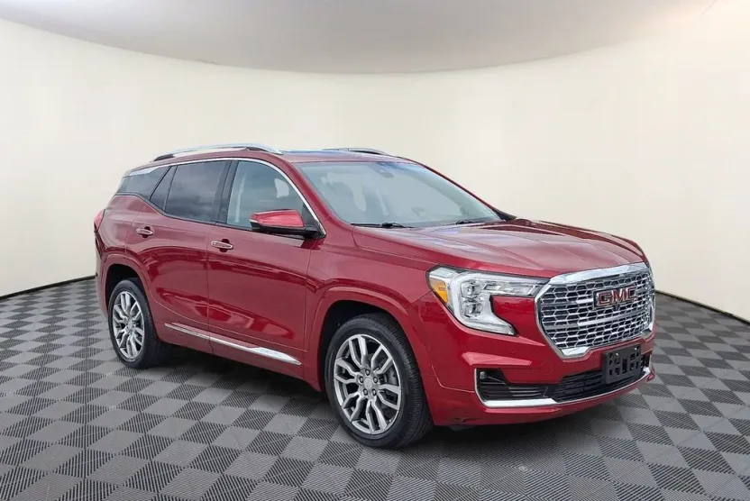 2023 Gmc Terrain Denali photo 1