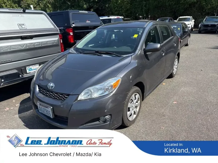 2013 Toyota Corolla Matrix L 4WD photo 1