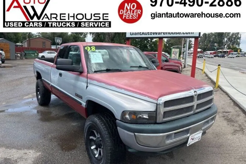 1998 Dodge Ram Laramie SLT photo 1