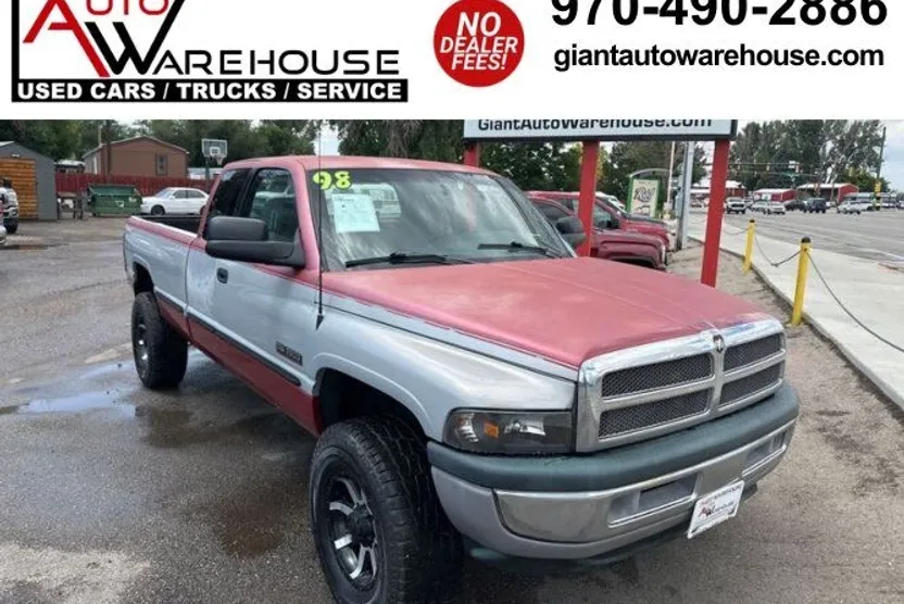 1998 Dodge Ram Laramie SLT photo 1