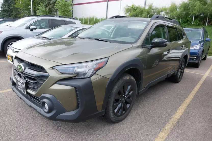 2023 Subaru Outback Onyx Edition XT photo 1