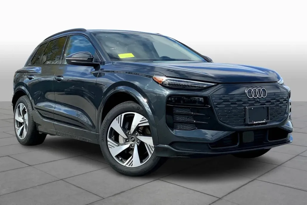 2025 Audi Q6 E-tron Premium Plus photo 1