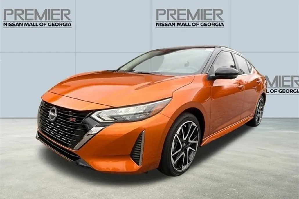 2025 Nissan Sentra SR photo 1