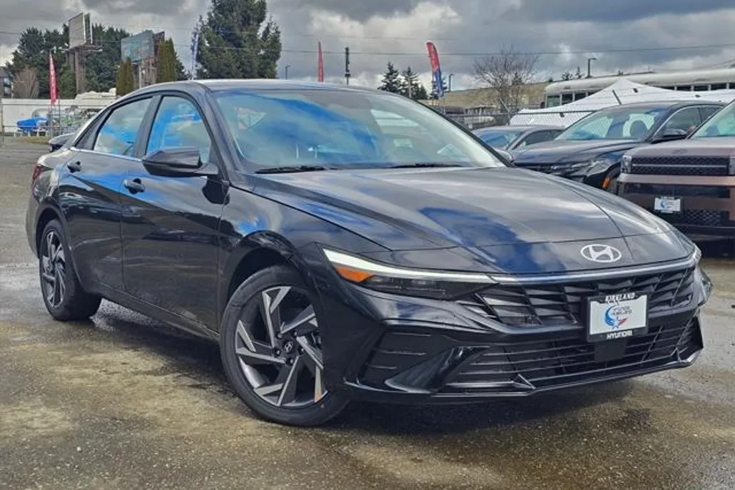 2025 Hyundai Elantra Hybrid Limited photo 1