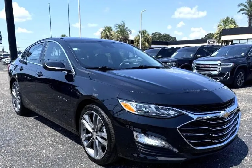 2024 Chevrolet Malibu Premier 2LT photo 1