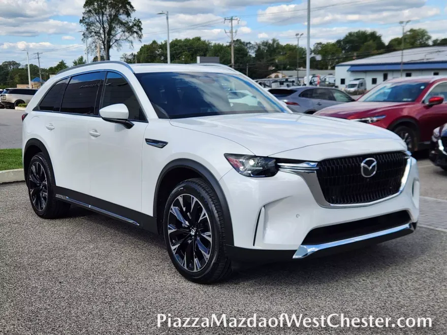 2024 Mazda CX-90 Premium Plus photo 1