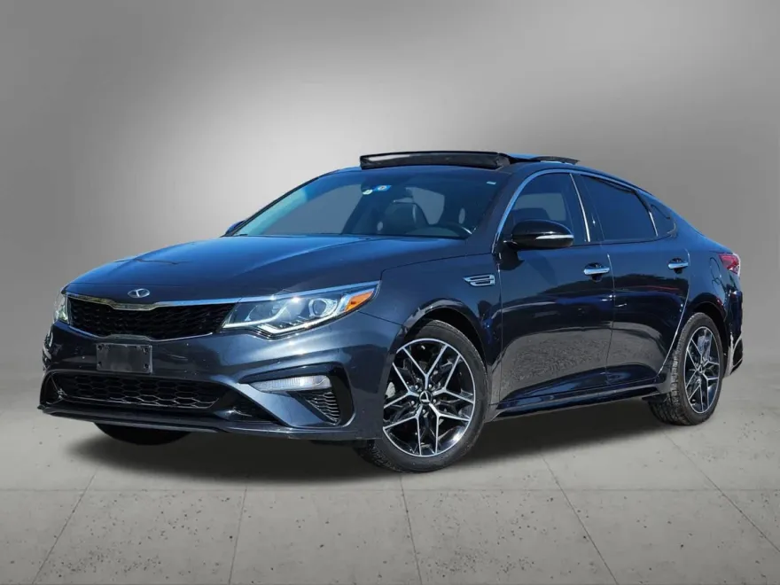 2020 Kia Optima SE photo 1