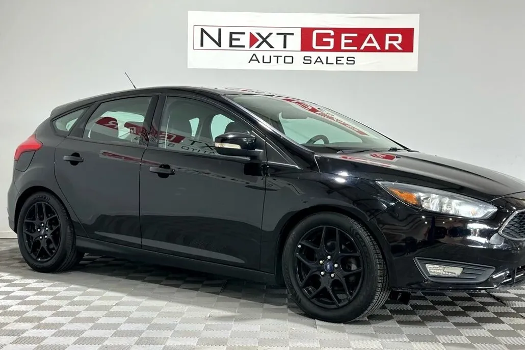2016 Ford Focus SE photo 1