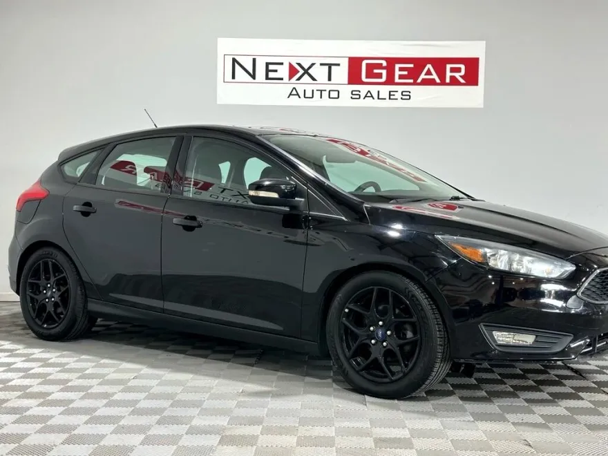 2016 Ford Focus SE photo 1