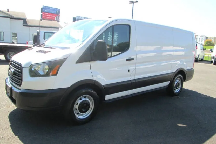 2019 Ford Transit Cargo Van Passenger photo 1