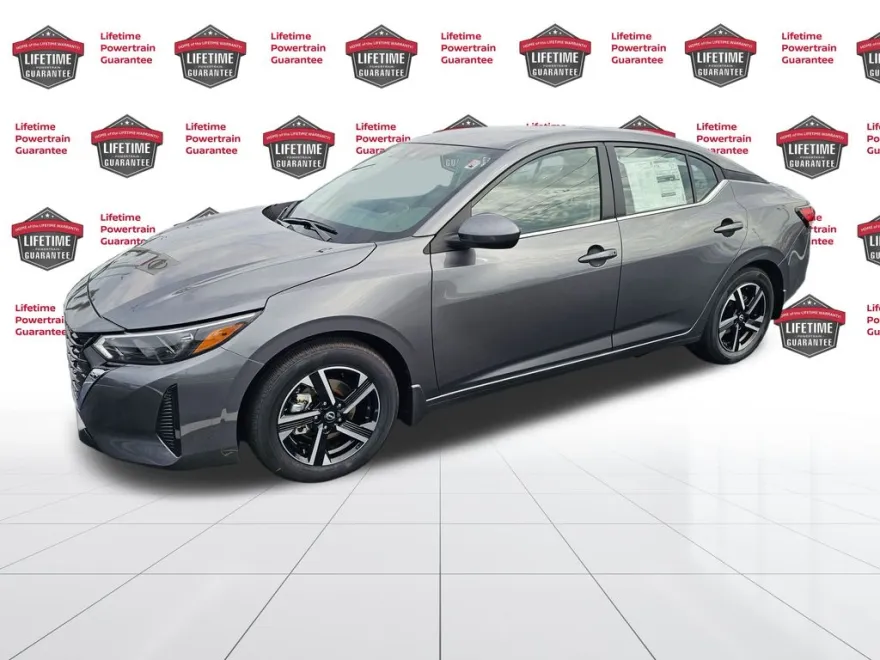 2025 Nissan Sentra SV photo 1