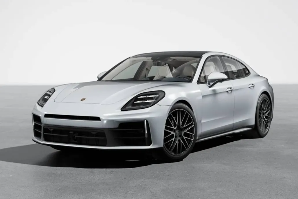 2026 Porsche Panamera 4 photo 1