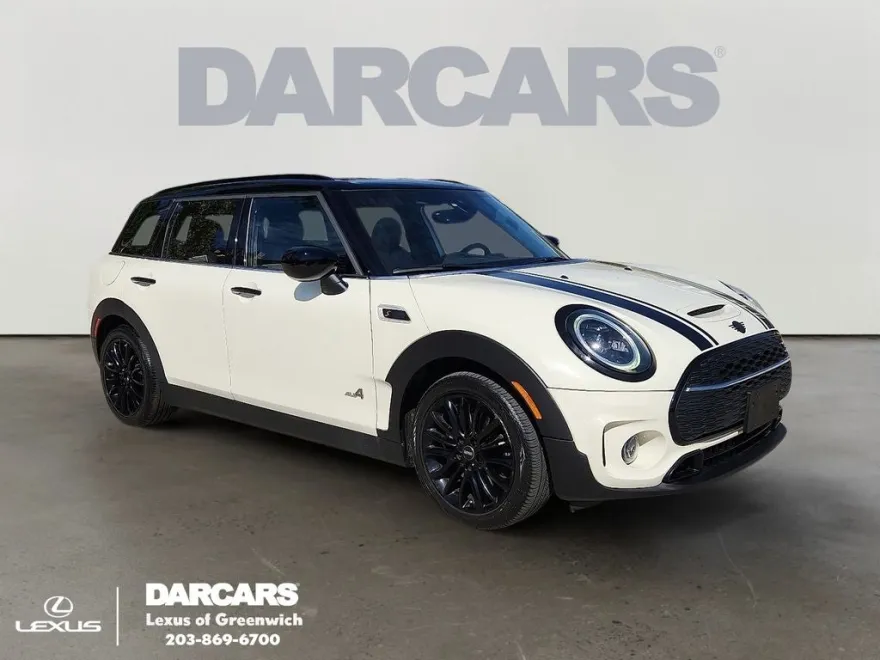 2022 Mini Clubman Base S ALL4 photo 1
