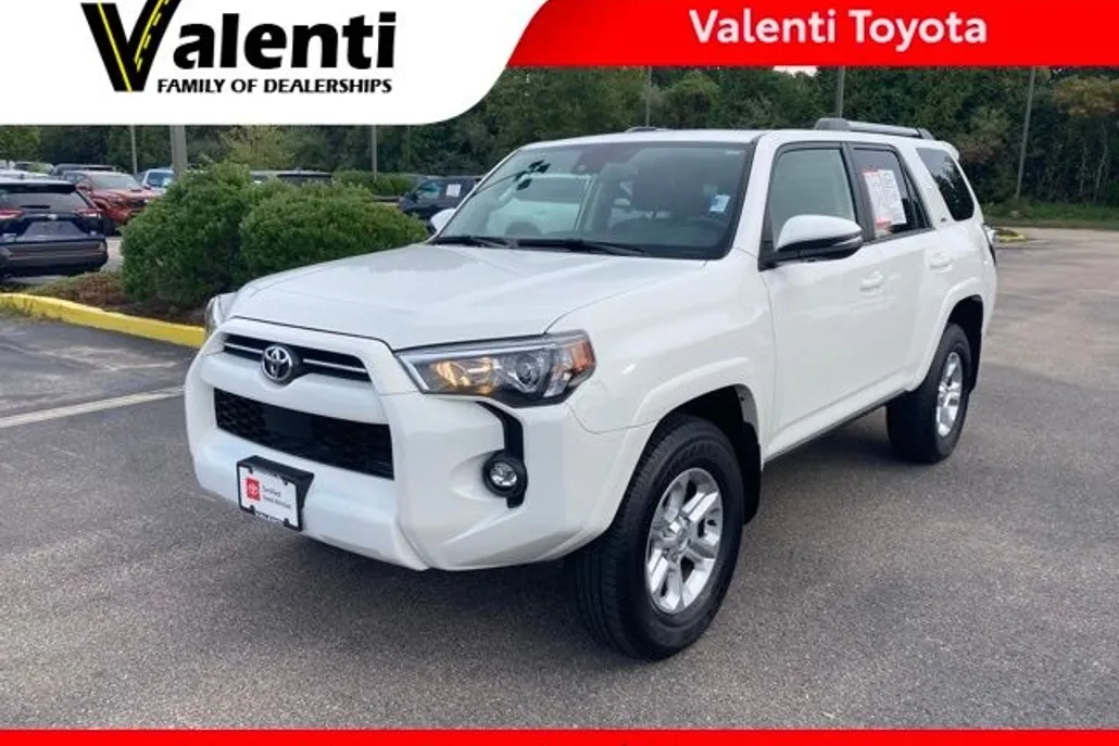 2023 Toyota 4Runner SR5 Premium photo 1