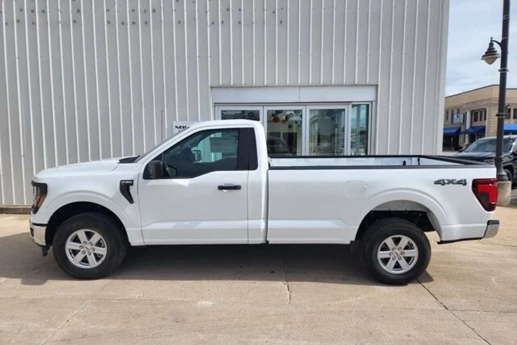 2025 Ford F-150 XL photo 1