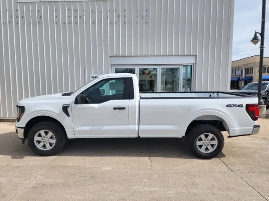 2025 Ford F-150 XL photo 1