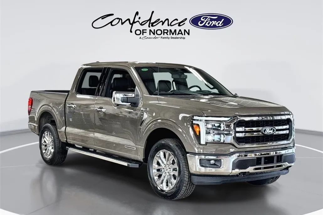 2025 Ford F-150 Lariat photo 1